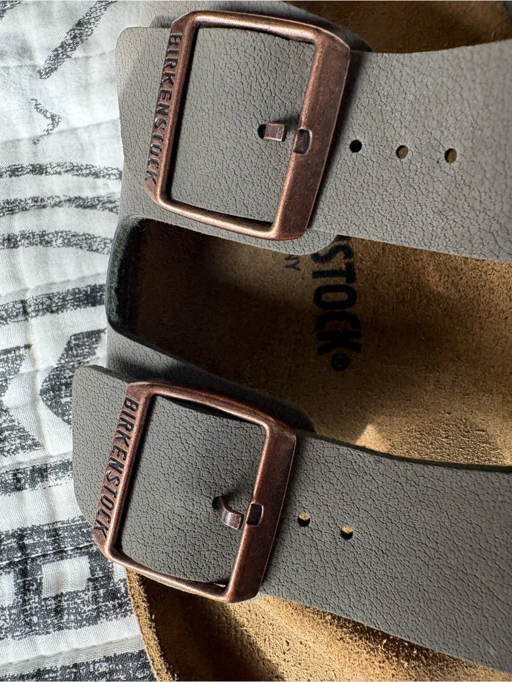 Unisex/ Birkenstock Arizona Two-Strap Sandal - Taupe with Rose Gold Buckles